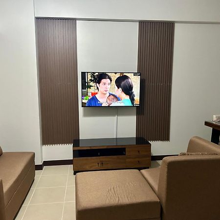 The Atherton Paranaque City Exterior photo